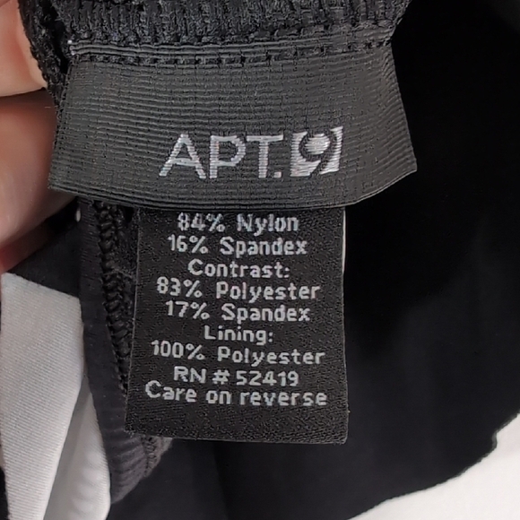 APT. 9 | Black And White Swim Tank Crop Top Size M - Picture 5 of 9